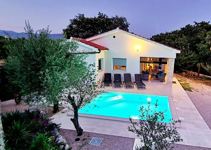 Villa Nevera